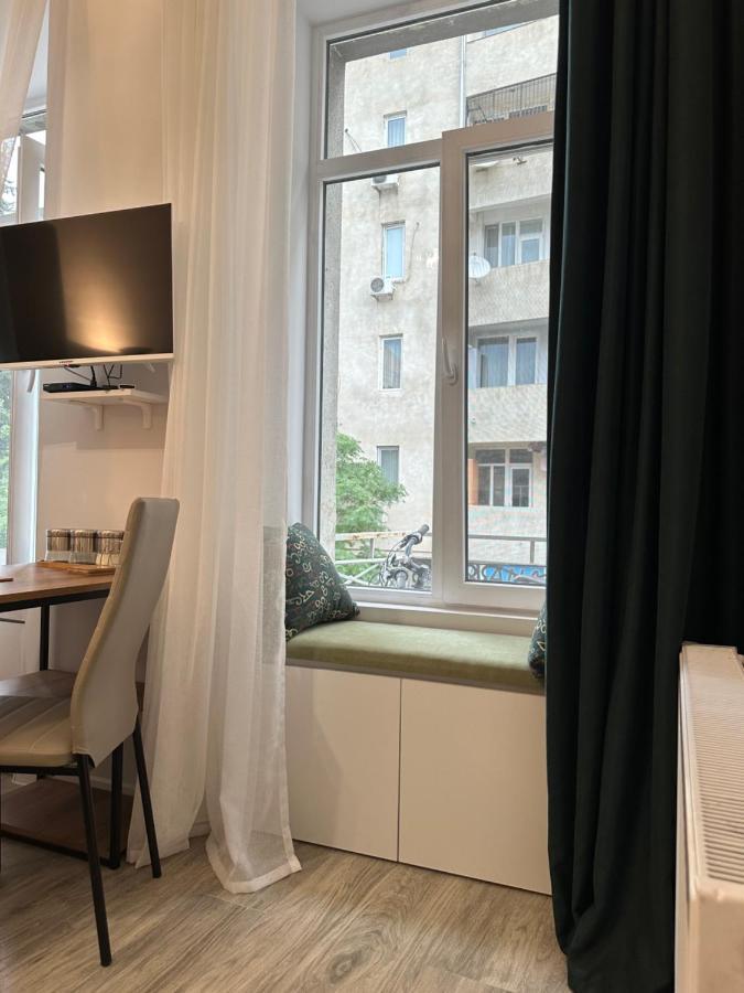 Apartment In The Center Of 第比利斯 外观 照片